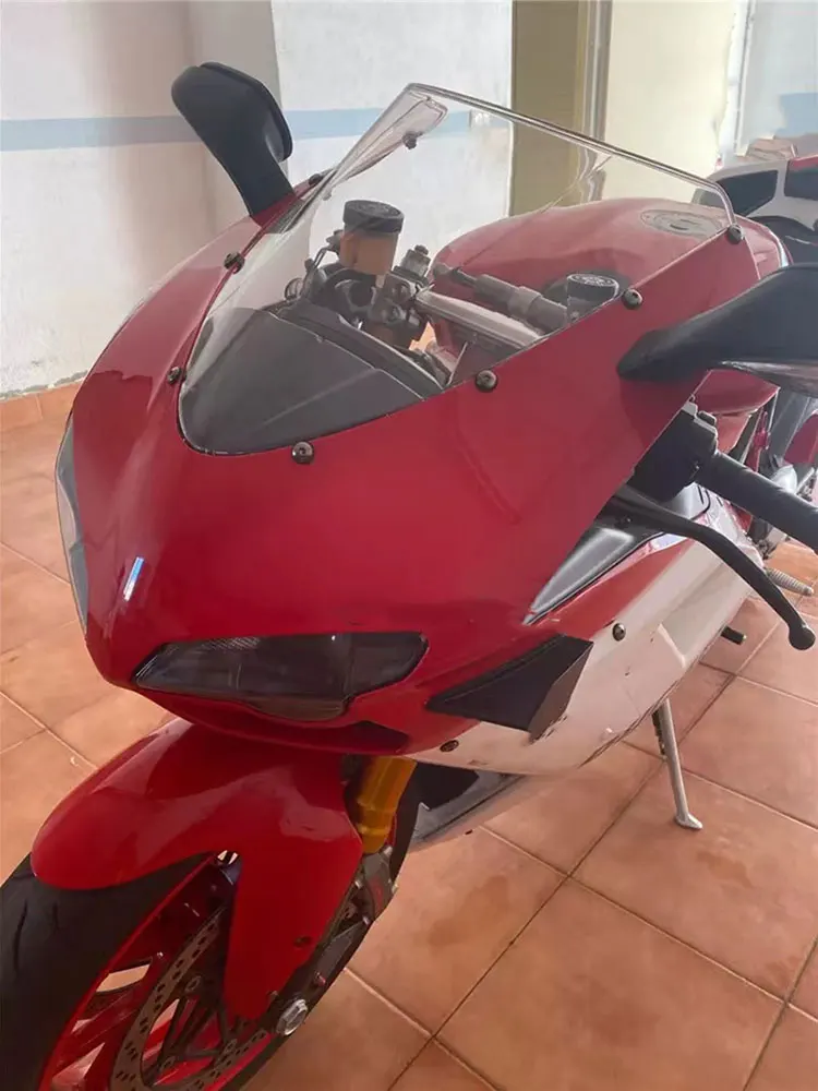 Фото Ветровое стекло для мотоциклов Ducati 848, 1098, 1198, 1098R, 1098S, 1198S, 1198R (2007-2011) — двойное, изогнутое, ветрозащитное №5