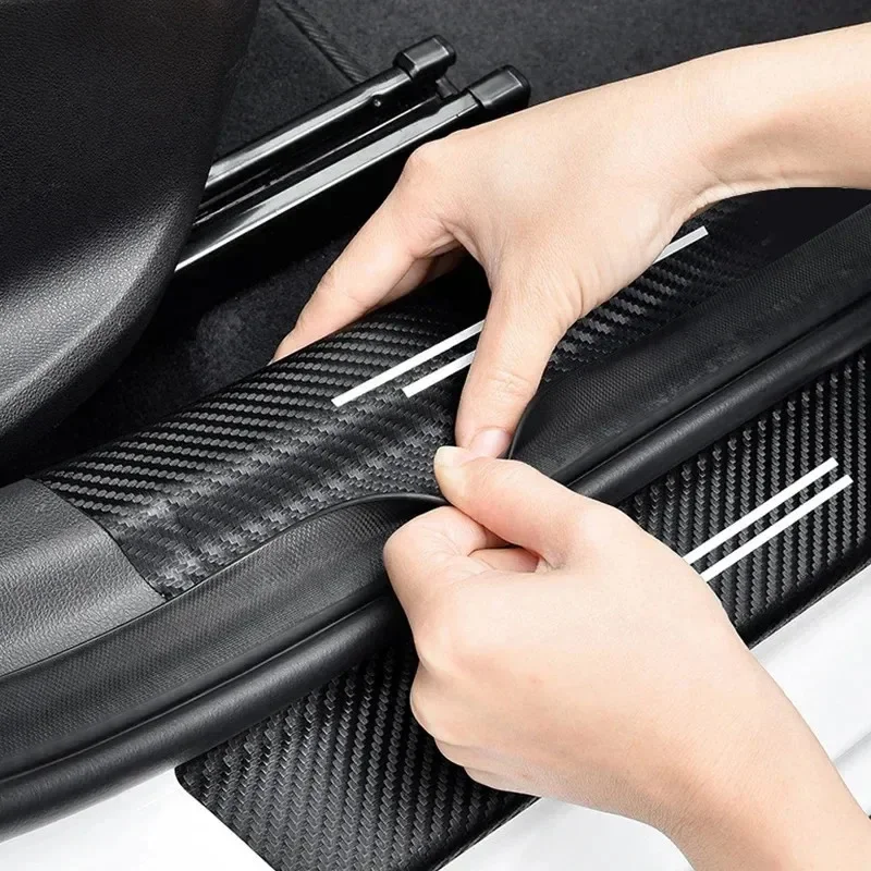 Фото Наклейки-протекторы на пороги для Audi A1 A2 A3 A4 A5 A6 A7 A8 Q1 Q2 Q3 Q4 Q5 Q6 Q7 Q8 TT RS3 S5 B8 Quattro C6 B9 B6 (2026) №4