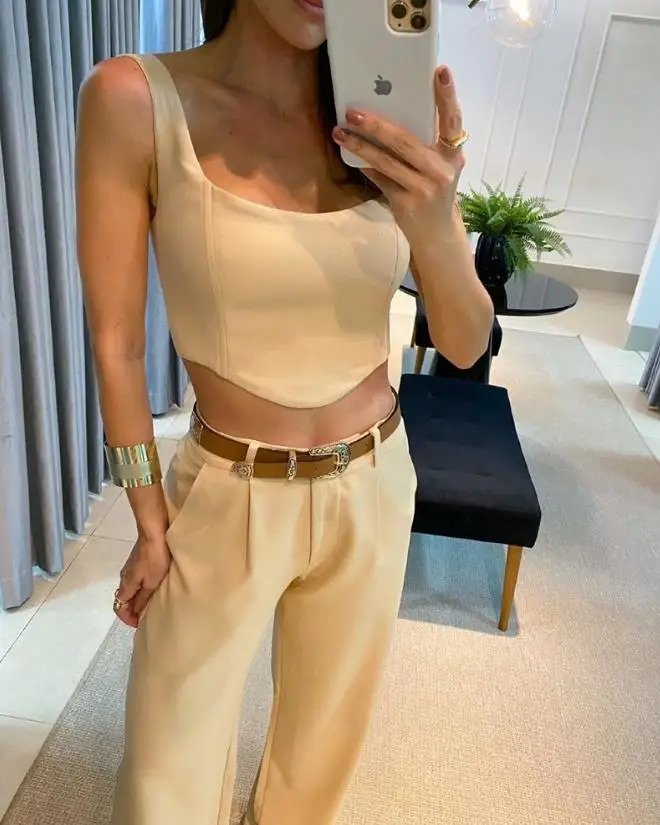 

Casual Women's Two Piece Pants Set 2023 Summer Fashion Solid Color Commuter Hanky Hem Top and Wide Leg Pants Set Without Belt