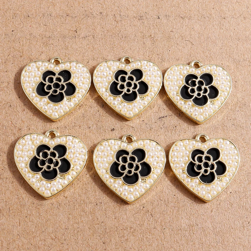 

4pcs 18x18mm Elegant Pearl Love Heart Flower Charms Pendants for Jewelry Making Women Fashion Drop Earrings DIY Necklaces Gifts