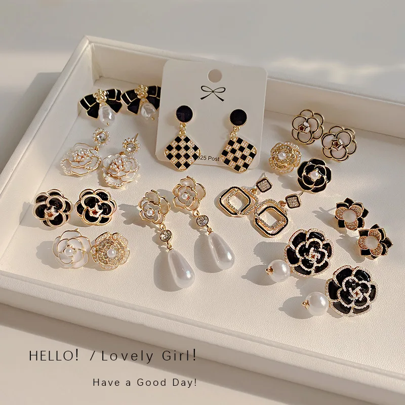 

Fashion Camellia Flower Earrings Luxury Women Girls Crystal Decor Jewelry Party