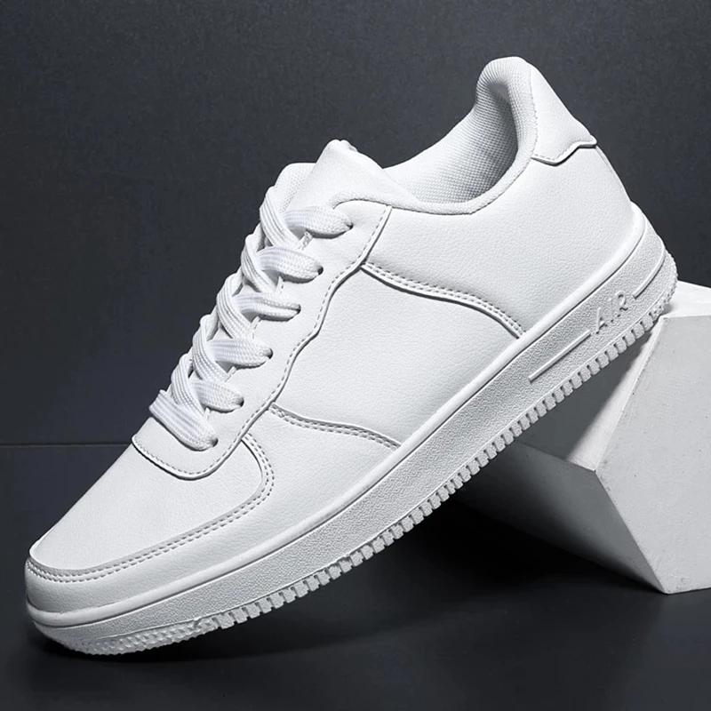 

2022 New Anti-Slip Men's Sneakers White Breathable Casual Men's Outdoor Walking Shoes Fashion Flat Bottom