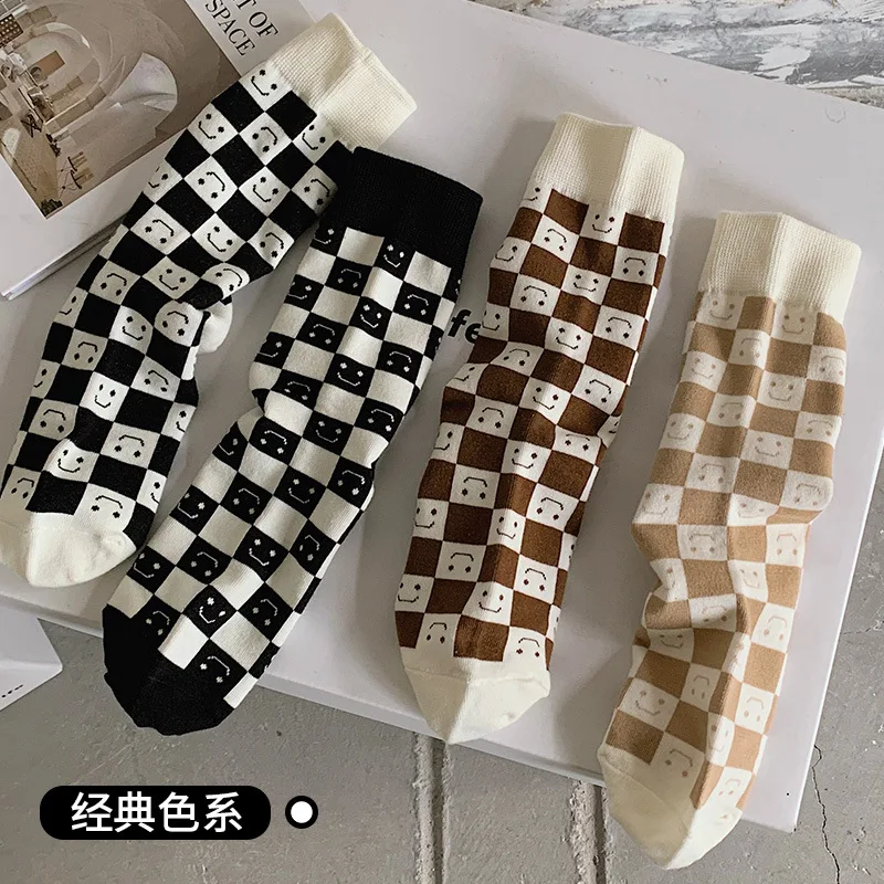 

Checkerboard Socks Women's Middle Tube Socks Spring and Autumn Ins Tide Net Red Models Cute Japanese Smiling Couple Stocking