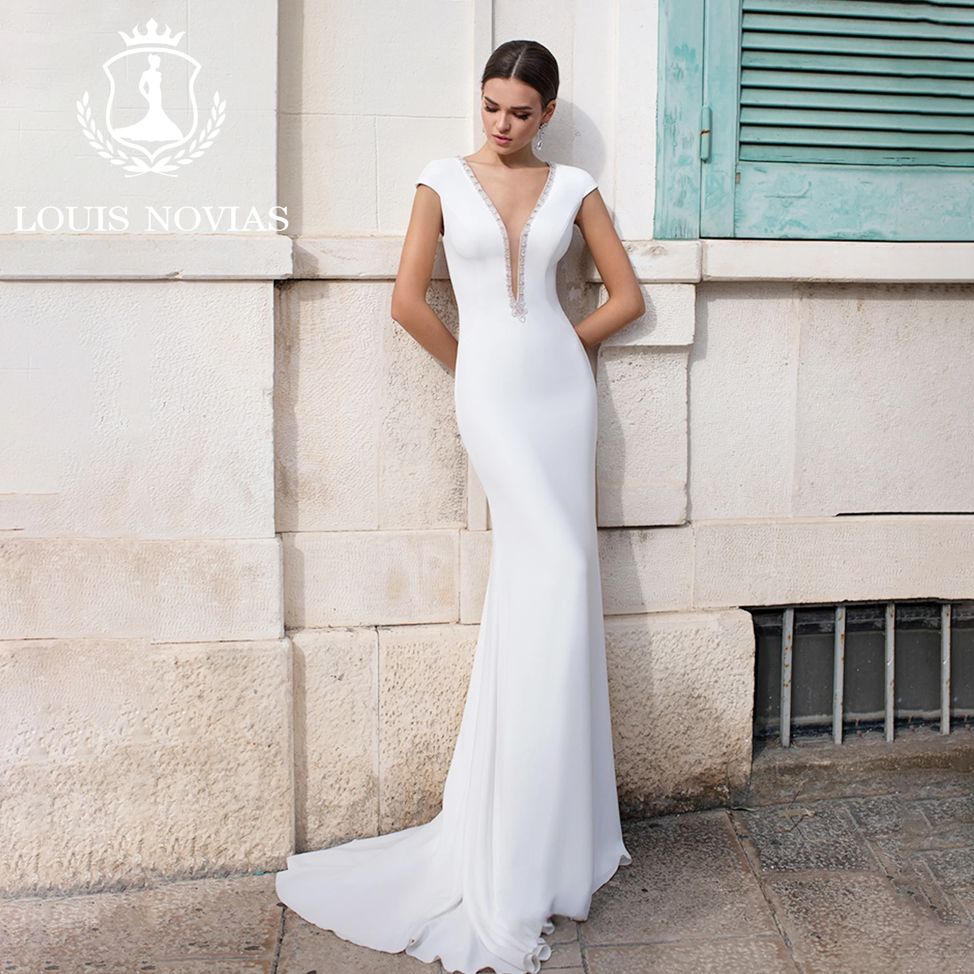 

Женское атласное свадебное платье LOUIS NOVIAS, белое платье с глубоким V-образным вырезом, расшитое бисером, с вырезом на лето 2023