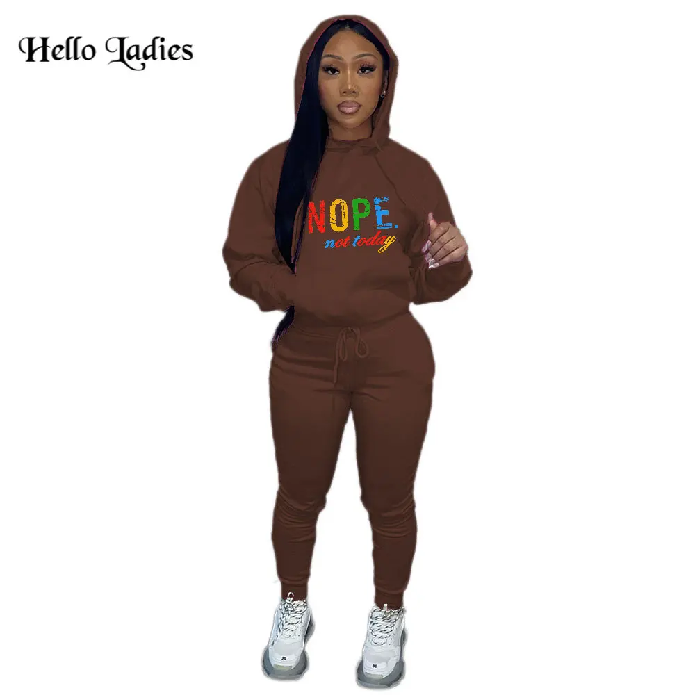 

Женский спортивный костюм с капюшоном, с надписью, на осень/зиму