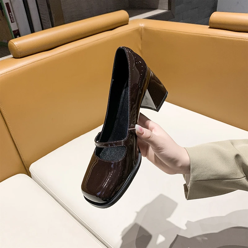 Женские туфли на высоком каблуке туфли-лодочки с круглым носком и ремешком