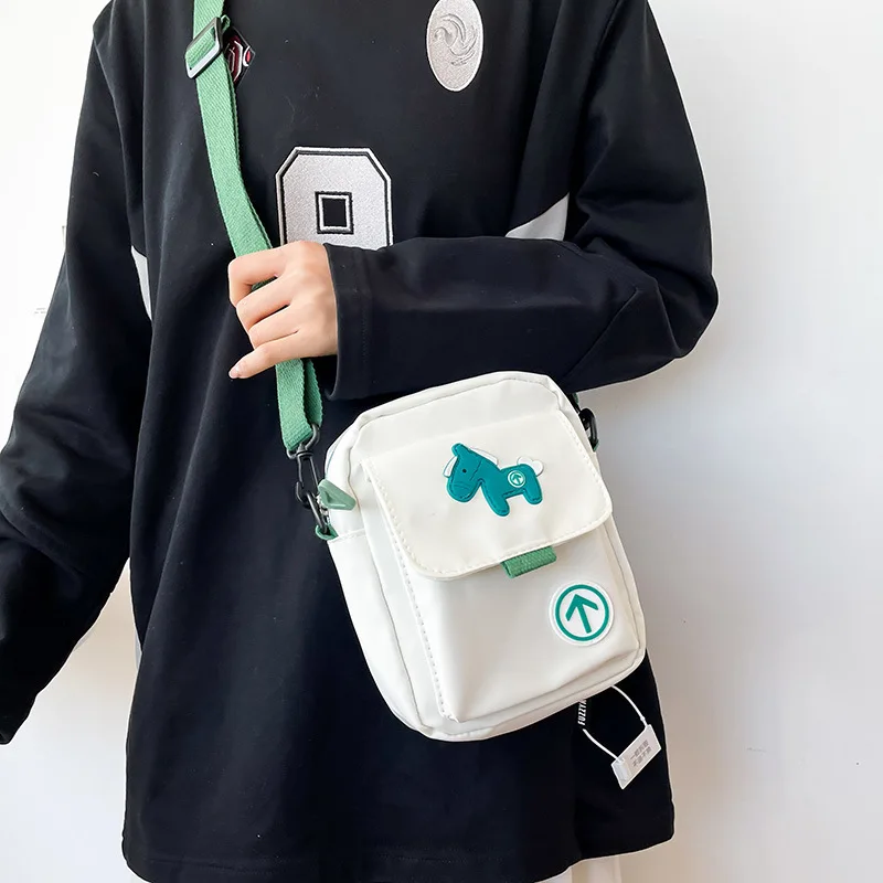 

2023 New Japanese College Style Messenger Bag Funny Personality Cartoon Running Pony Women's Shoulder Bag Cute Zero Purse