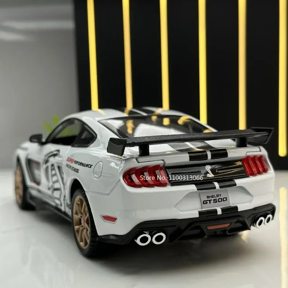 Модель автомобиля из сплава 1/24 модель Mustang Shelby GT500 искусственный звук и