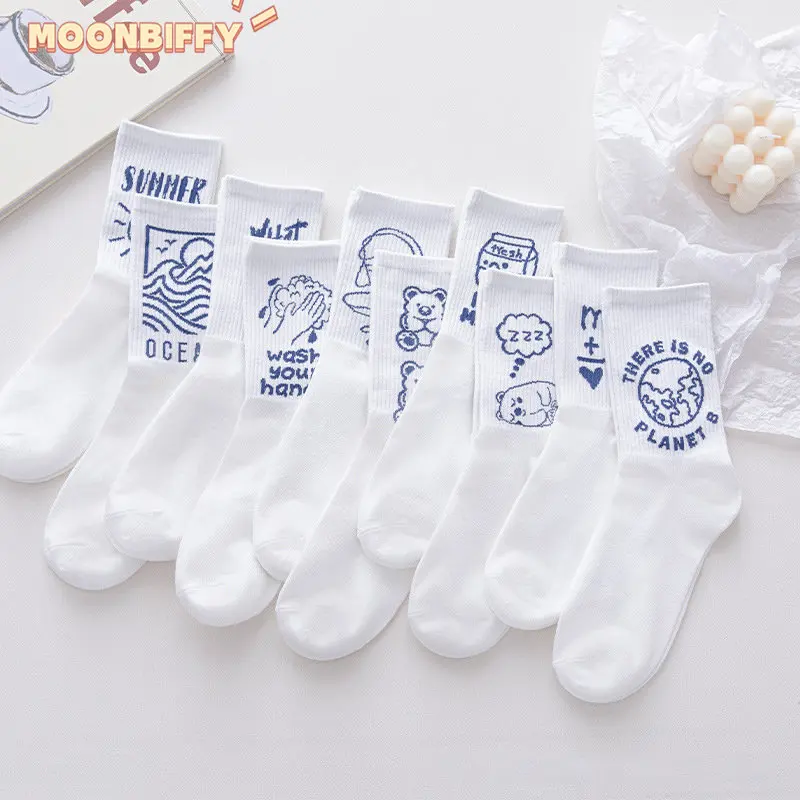 

New Cartoon Print White Socks For Women Simple Cute Little Bear Milk Pattern Girl Sock Fashion Harajuku Trend носки женские