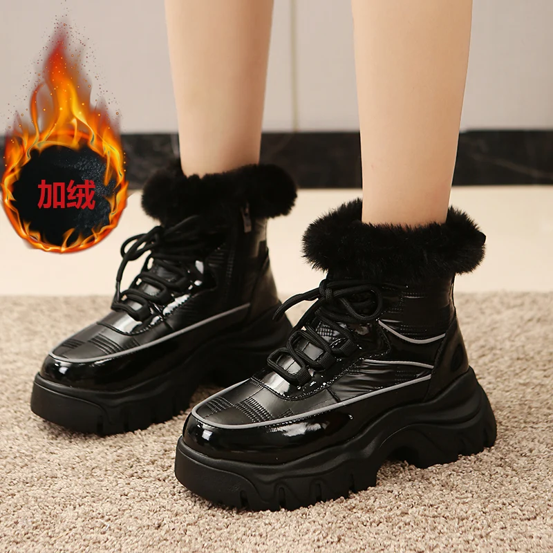 

Новинка, модные зимние ботинки, женские плюшевые теплые Нескользящие Роскошные ботильоны на платформе со шнуровкой, спортивная обувь, увел...