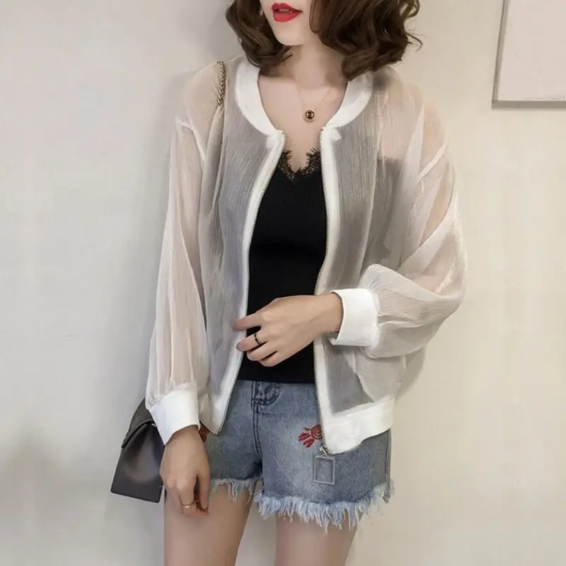 

Organza Sunscreen Women's Summer Cardigan Long-sleeved Short Bright Silk Jacket Thin Coat Baseball Sun Protection Clothing E48