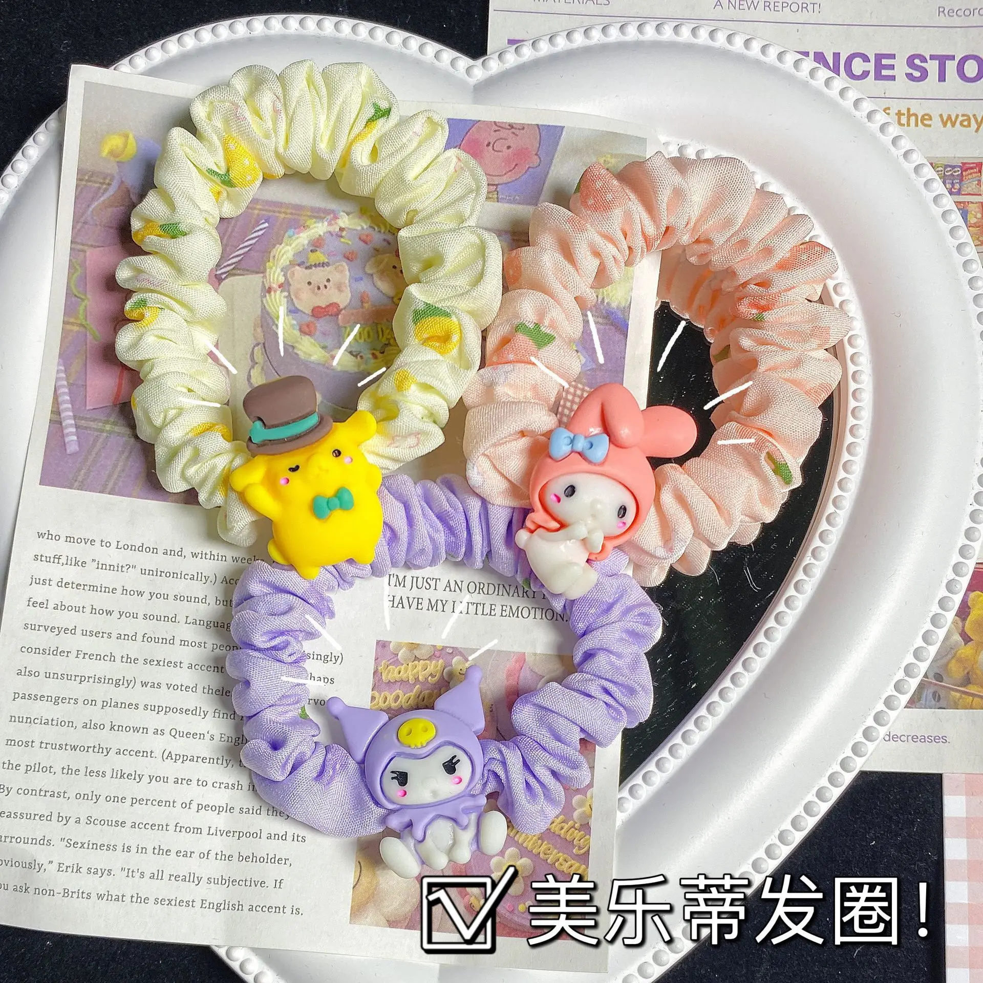 

Simple Sanrio Headrope Girl Ornaments My Melody Kuromi Cinnamoroll Pom Pom Purin Hair Circle Cartoon Headdress Hair Accessories