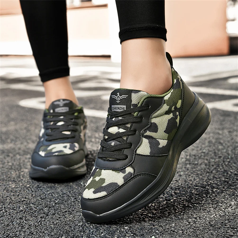 Женские кроссовки с сетчатым верхом дышащие легкие на мягкой подошве