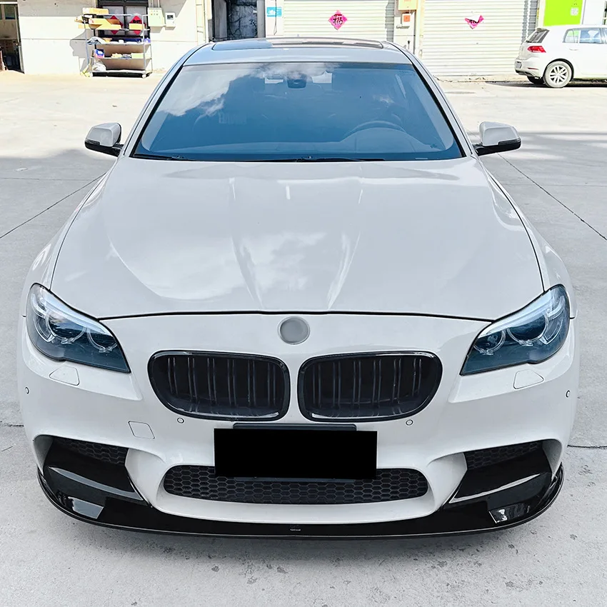 Фото Для BMW 5 серии F10 F11 M5 2012-2016: Комплект обвеса (сплиттер, накладка на бампер, спойлер, канарды) №2