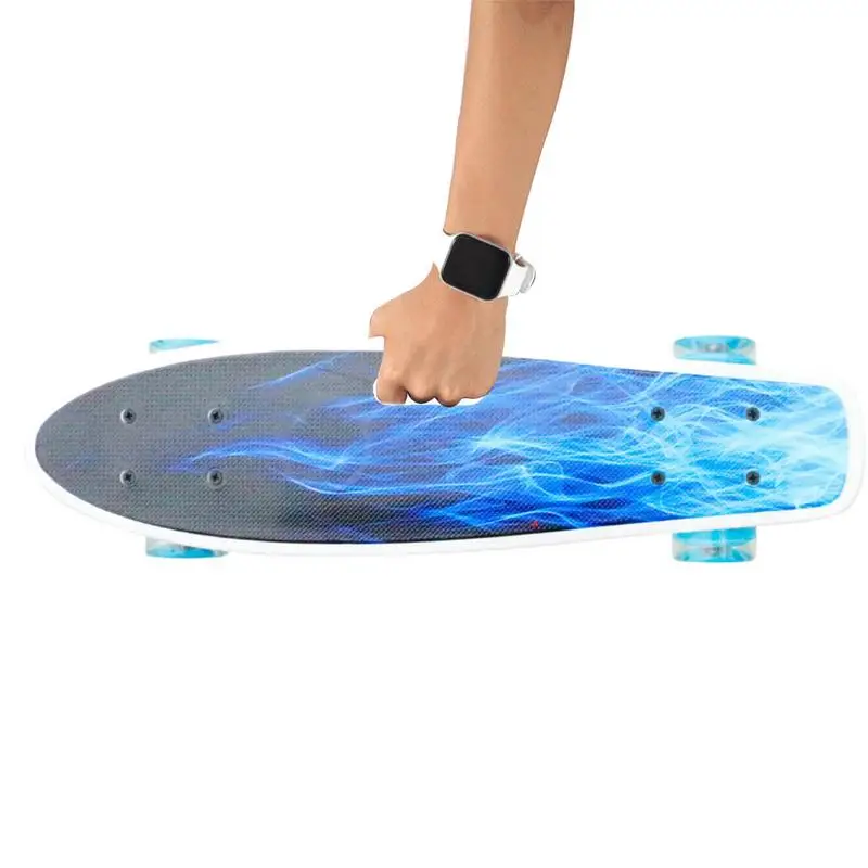 

Скейтборды для подростков, полный скейтборд, маленькие рыбные доски для детей, амортизирующие игрушки для начинающих, для мальчиков и девочек, 22 дюйма