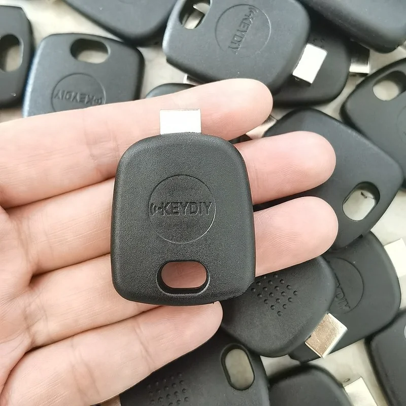 

10pcs/lot KEYDIY Universal Transponder Car Key Shell Case KD/VVDI Blades Head with Chip Holder Universal Car Key Casing