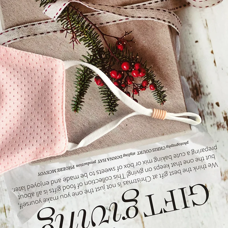 Летняя двухслойная маска с УФ-защитой имитирующая шелк многофункциональная