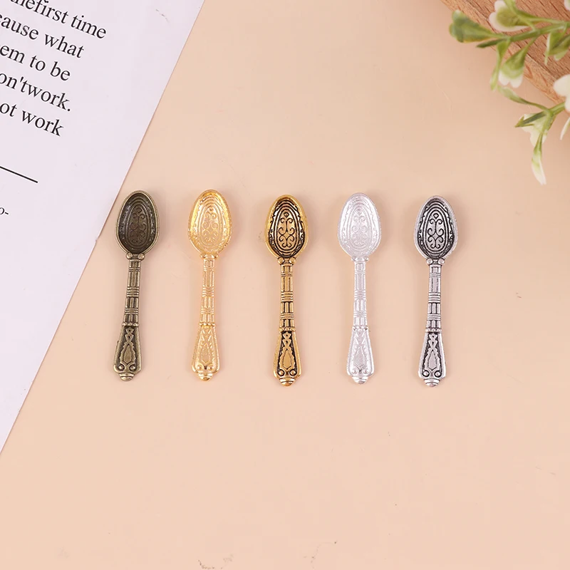 

10Pcs/Set 1:12 Dollhouse Miniatures Vintage Spoons Tableware Mini Alloy Spoon For Doll Kitchen Decor Children's Toy Accessor