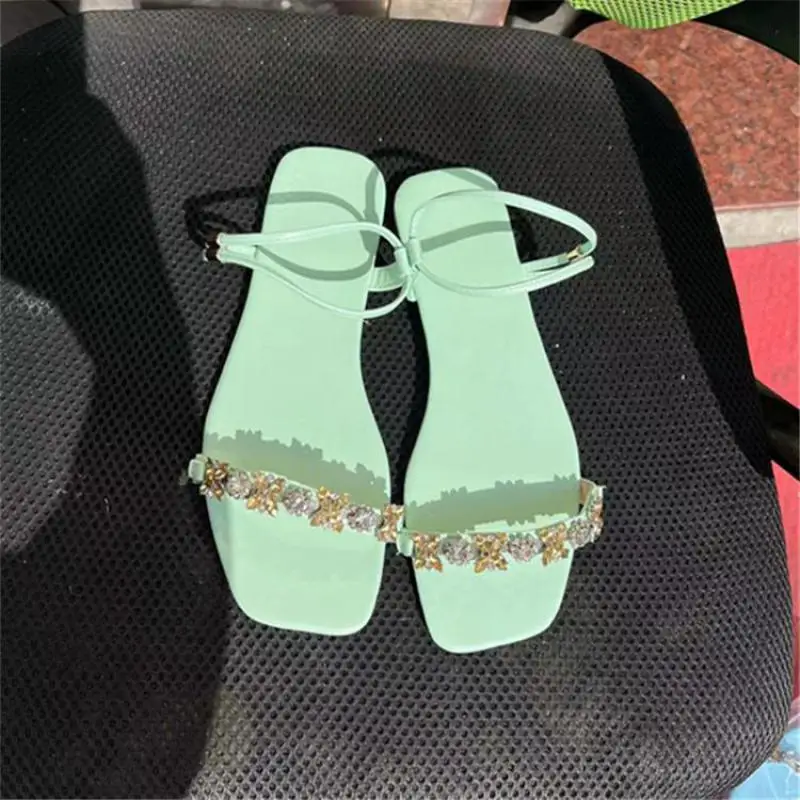 New Ladies Chain Single Strap Summer Sandals Stiletto Round Toe Gladiator Sandals Ankle Strap Party Shoes Wedding Shoes Women