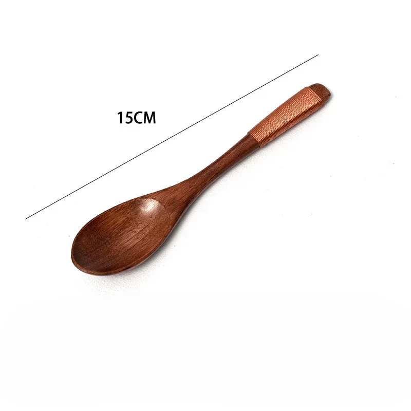 Деревянная банка для специй