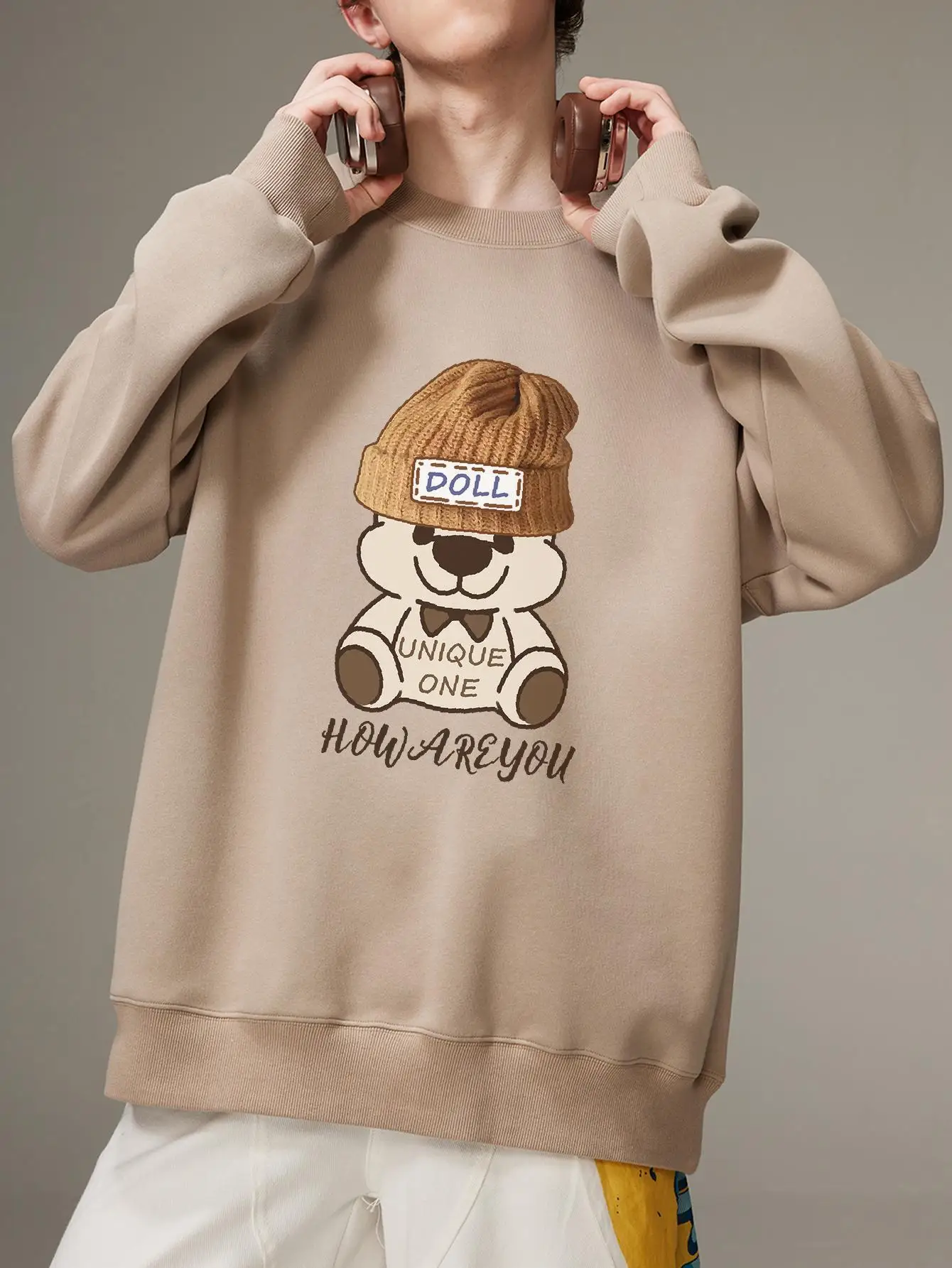Kawaii Doll Bear Print Pullover Mens Sweatshirts Long Sleeve Crew Neck Casual Hoodies Fashion Brand Kpop Y2k Male Streetwear