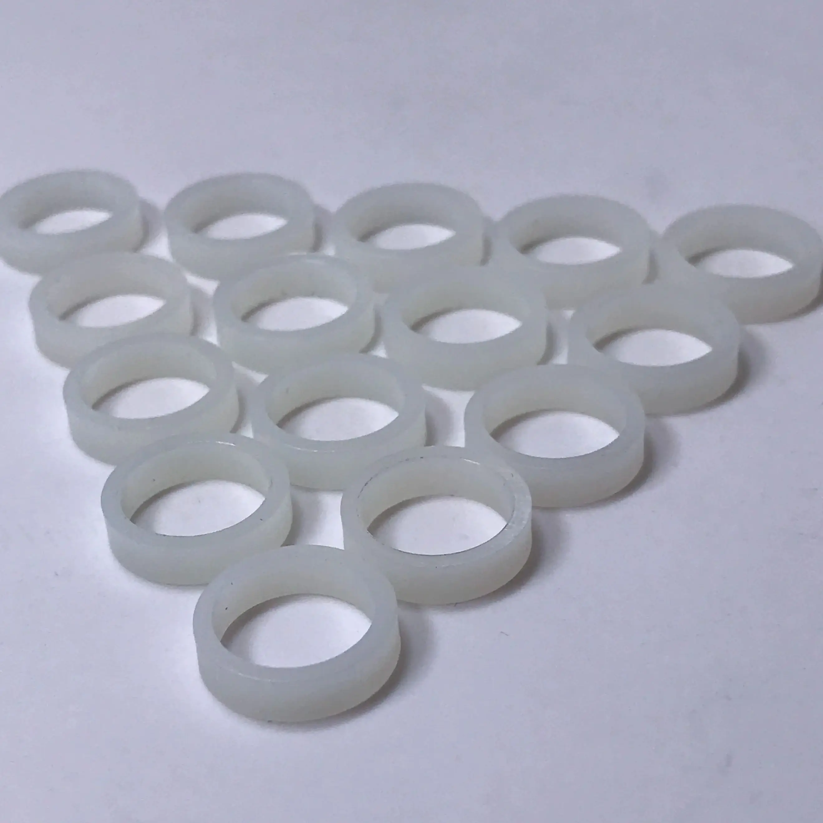 100 шт. Универсальный топливный инжектор пластиковые комплекты 12 1*15 3*4 мм 32009 ASNU109D |