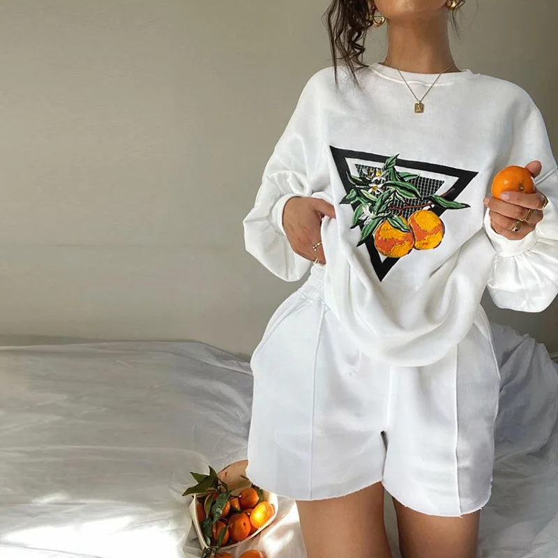 

2021 spring Autumn Women Sweatshirt two Pieces Floral Print Pullover and Sweatshorts Set Loose Tracksuit Outfit