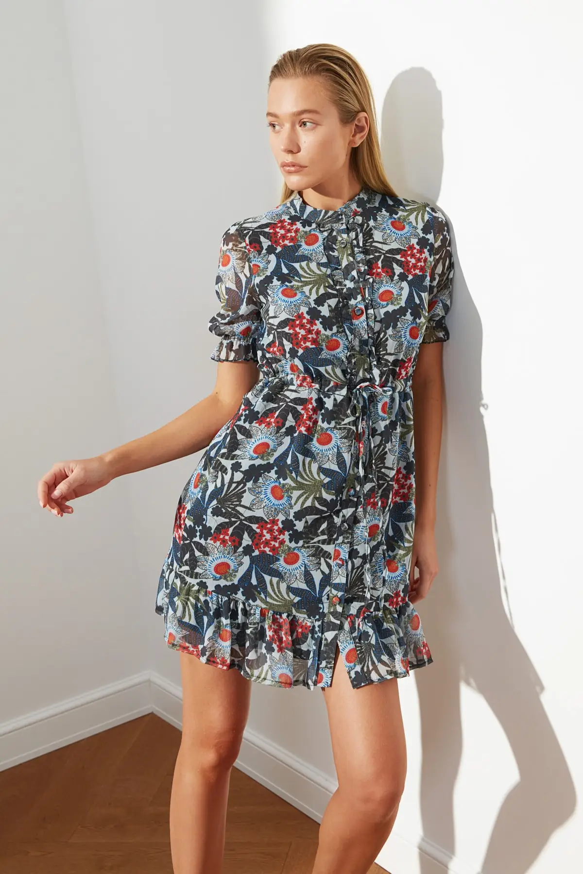 

Trendyol Lacing Detail Dress TWOSS21EL0472