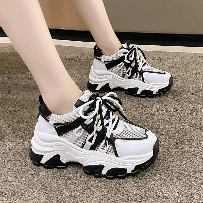 

Женские массивные кроссовки на платформе, Вулканизированная подошва, на шнуровке, повседневная спортивная обувь, черные