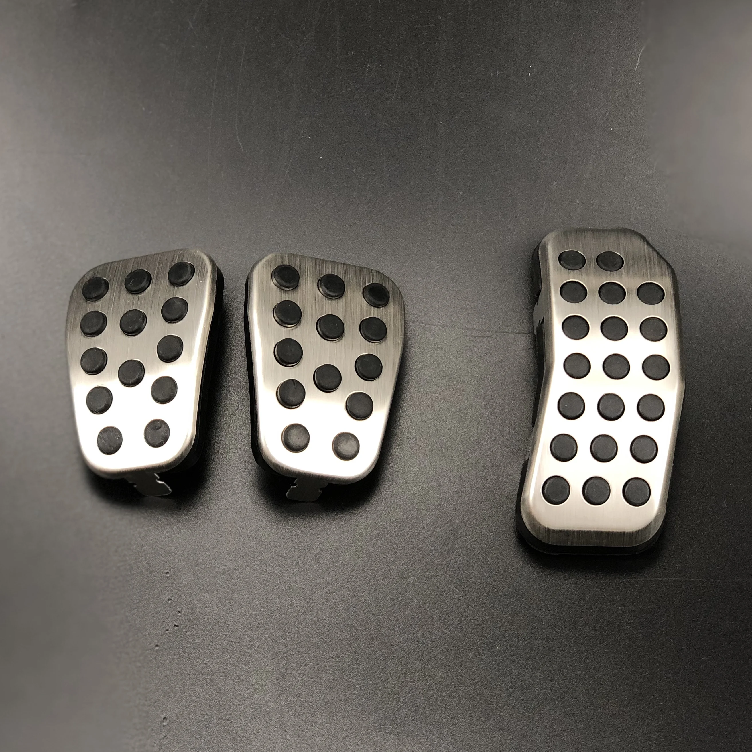 

Car accessories Stainless steel Pedal Pads Cover Case For Ford Fiesta Ecosport Covers for Mazda 2 2007-2014