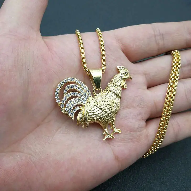 

New Animal Creative Necklace Men's Fashion Titanium Steel Gold Plated Rhinestones Rooster Pendant Necklace Hip Hop Jewelry