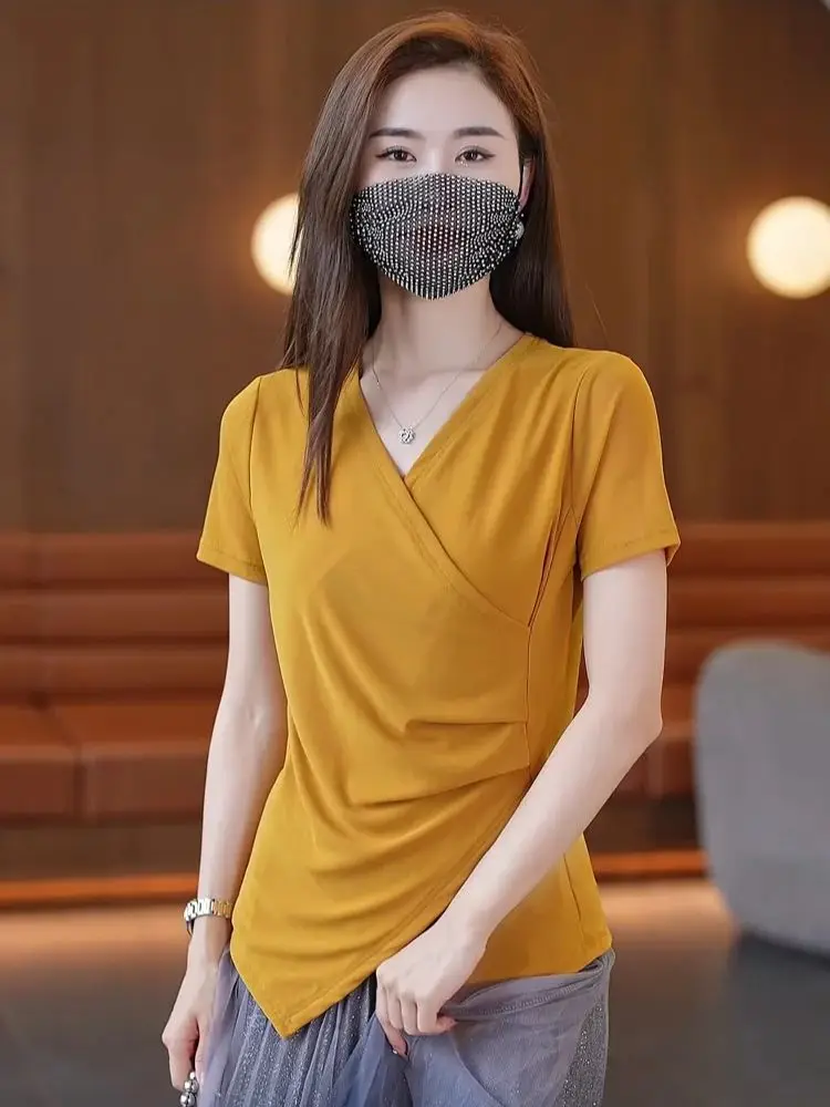 Женская Асимметричная футболка с V-образным вырезом коротким рукавом