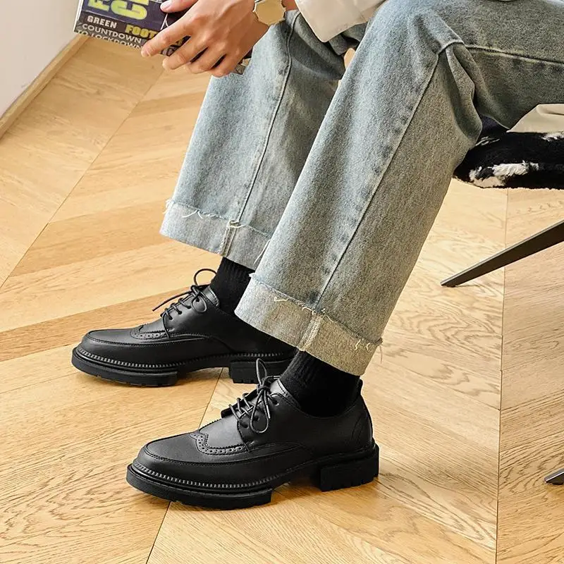 

Men's Leather Shoes Men's Leather Business Formal Wear Casual 2023 New Soft Bottom Increase Men's Suit Groom Wedding Shoes