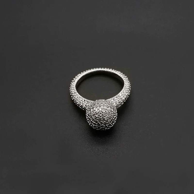 

Женское кольцо из серебра 925 пробы