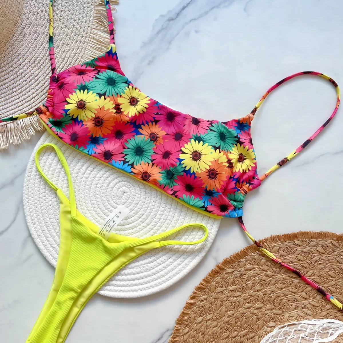 Мини-стринги с цветочным принтом бикини высоким вырезом женский купальник