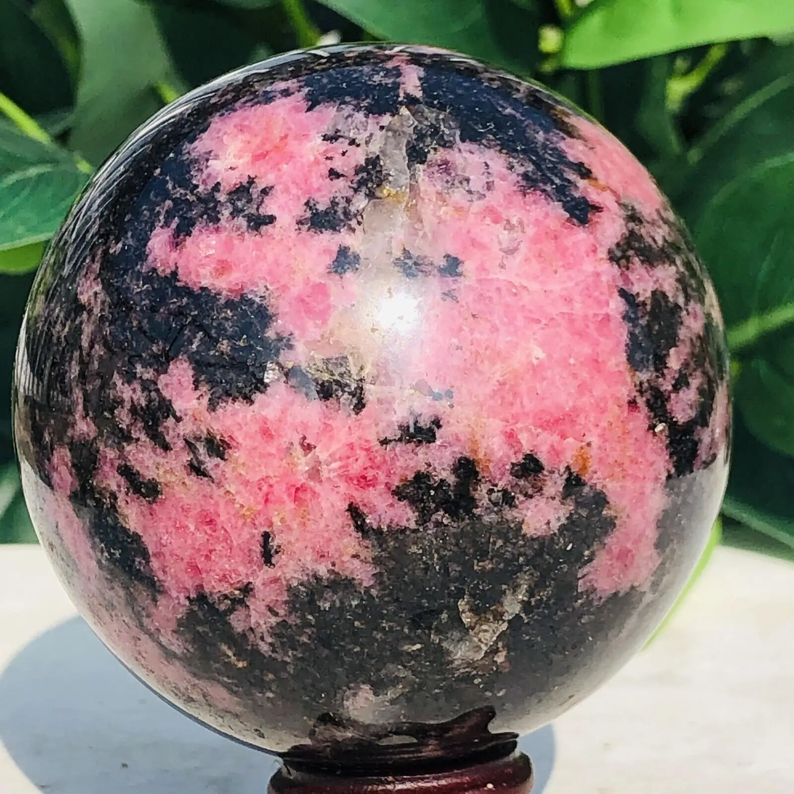 Натуральный высококачественный кристалл родонита кварца минеральный образец