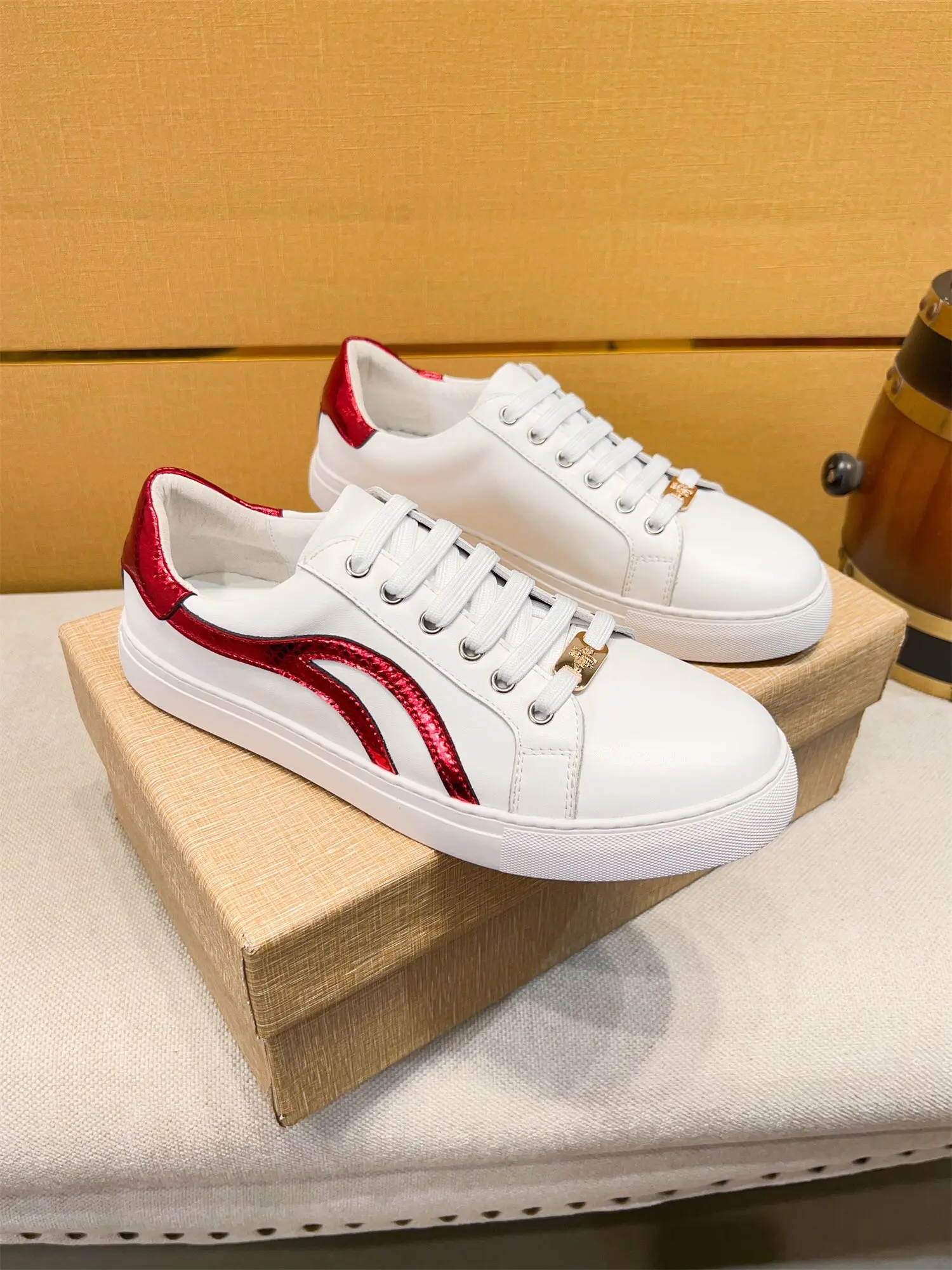 

Новинка, Классическая Высококачественная Мужская Спортивная обувь из натуральной кожи, роскошные модные кроссовки, беговые кроссовки