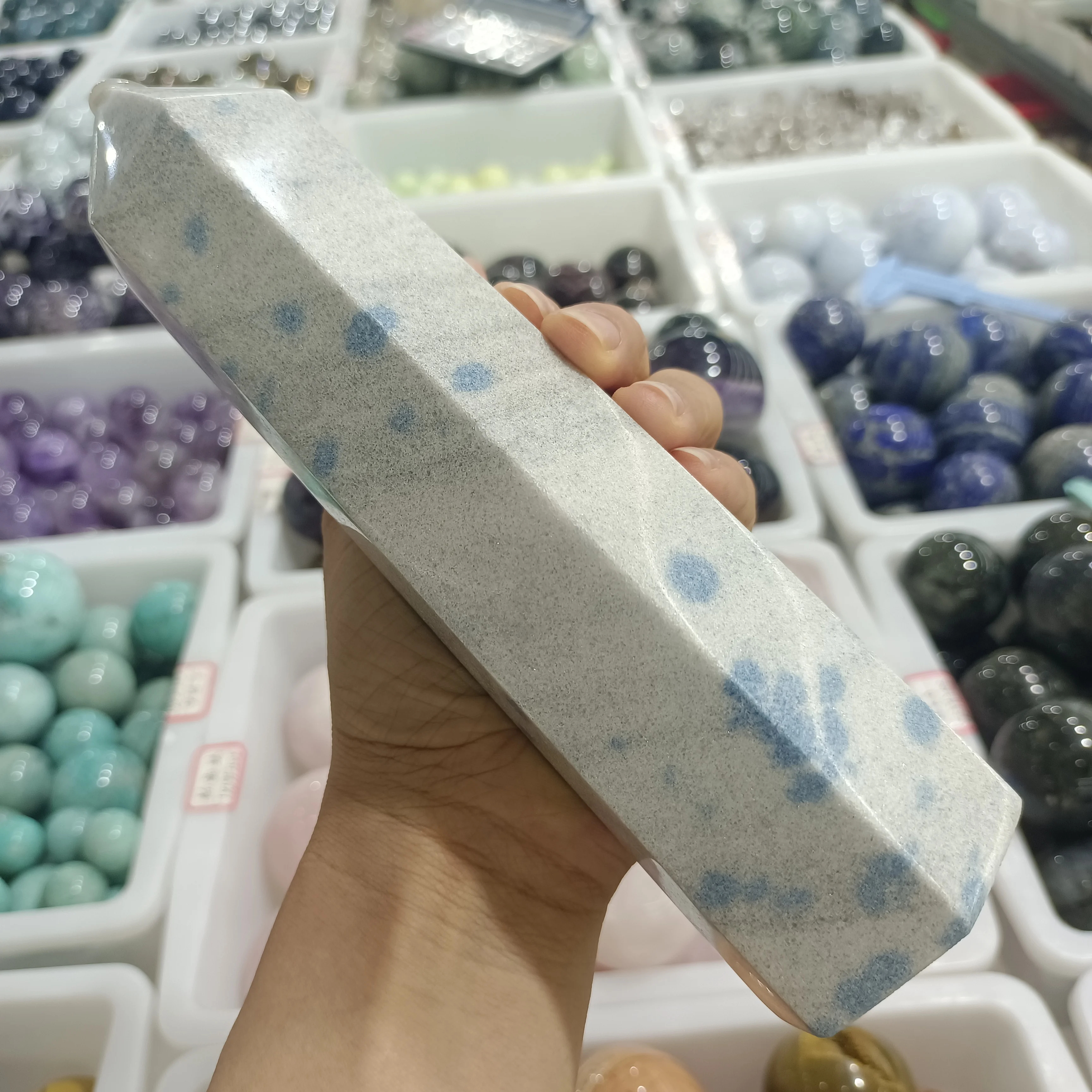 

Натуральный кварцевый кристалл K2