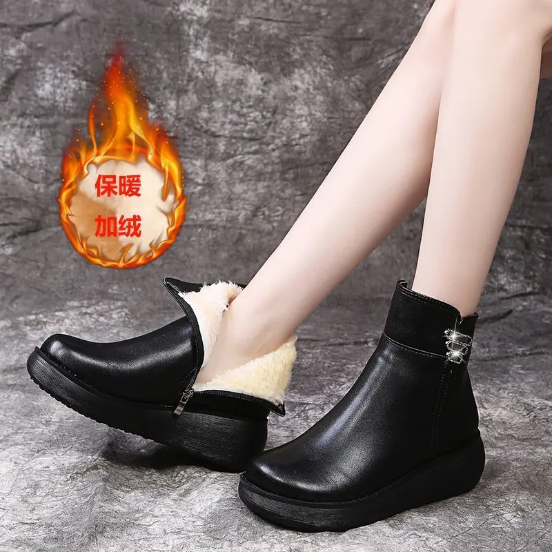 

New Winter Snow Boots Women Warm Wool Fur Shoes Fashion Genuine Leather Flat Non-slip Waterproof Women Mid Calf Boots
