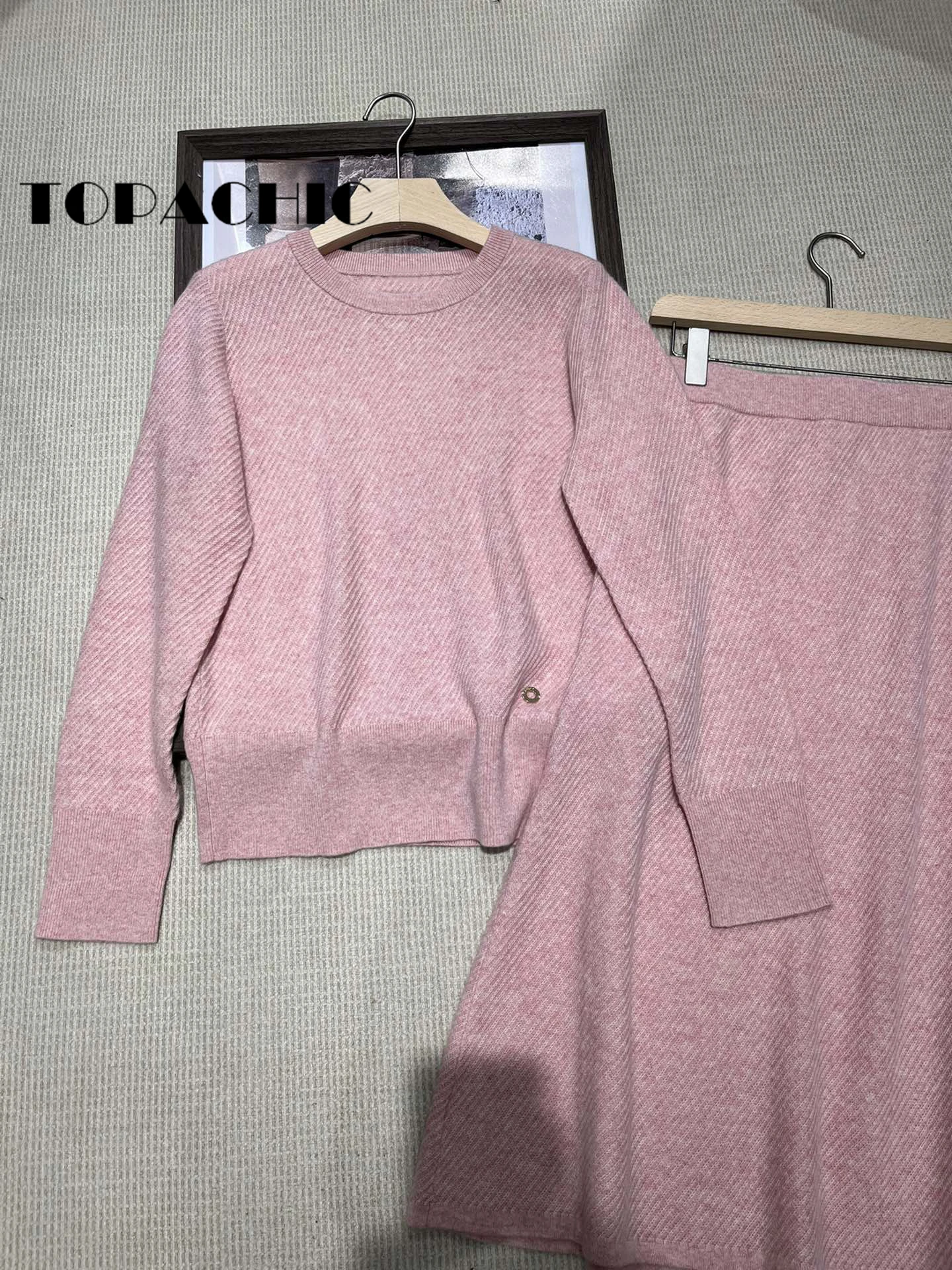 Рисунок 5 - Женский кашемировый комплект из 2 предметов TOPACHIC