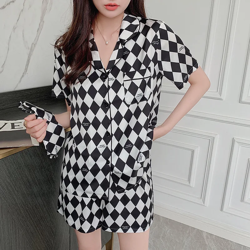 

Satin ice silk lovers shorts pajamas sets women Couples short sleeve sleepwear black plaid pyjamas men 99181
