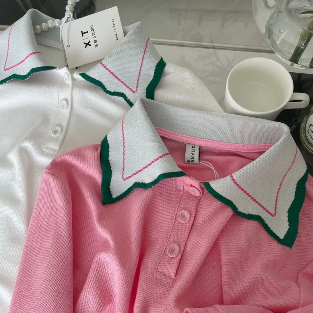 Женская футболка-поло с коротким рукавом и воротником-стойкой |