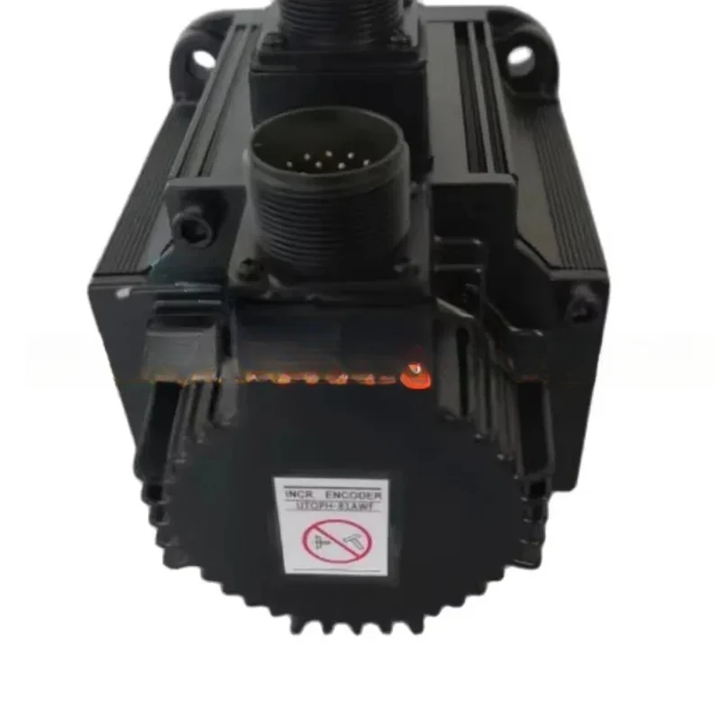 Новый серводвигатель-09A 2AB SGMG-09A2ABC спот