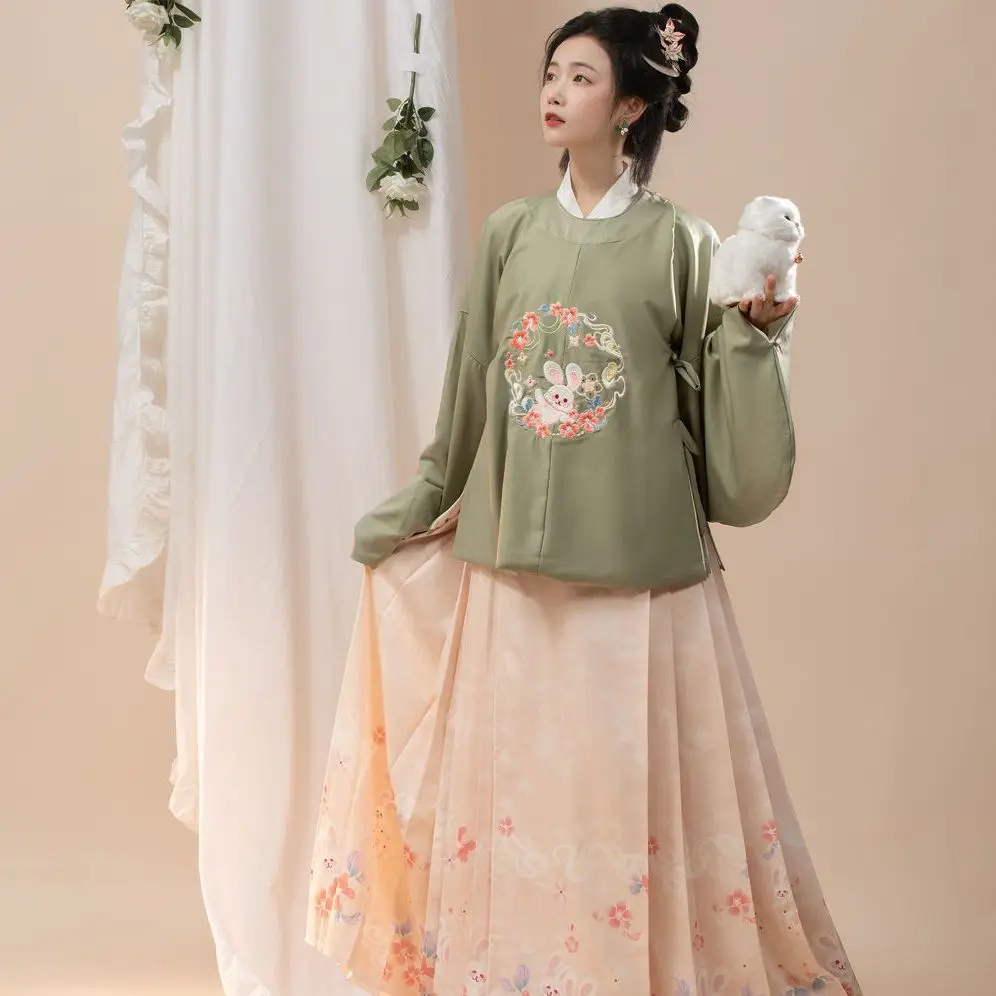 

Chinese Rabbit Hanfu for Women Ming Dynasty Spring 2023 Round Neck Large lapel Embroidered Horse Face Skirt Dancing Outfits