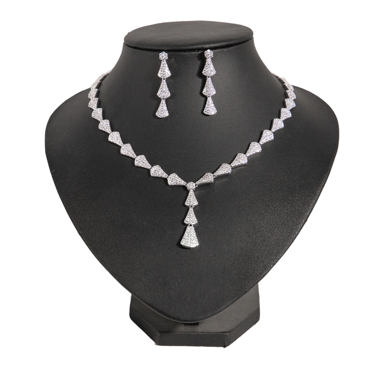 Корейский легкий роскошный темпераментный циркон маленькая юбка ожерелье