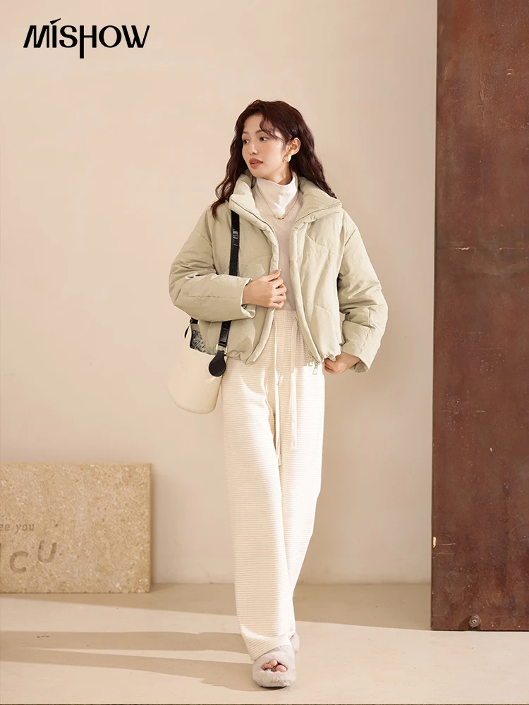 MISHOW Women's White Goose Down Short Down Jackets 2022 Winter Stand Collar Thickening Female Warm Coats Office Lady MXB37Y0145
