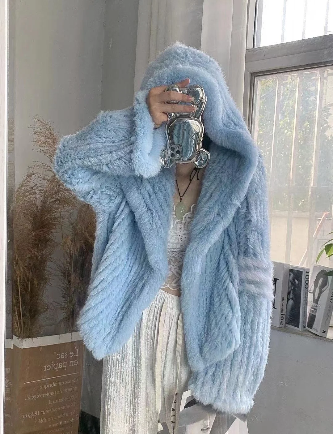 Женское короткое пальто из натурального кроличьего меха