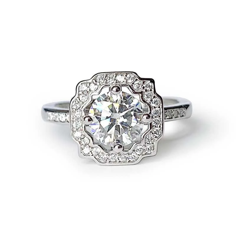 

S925 Silver Moissanite Class D 1 Carat Japanese and Korean Retro White Personality Women's Ring