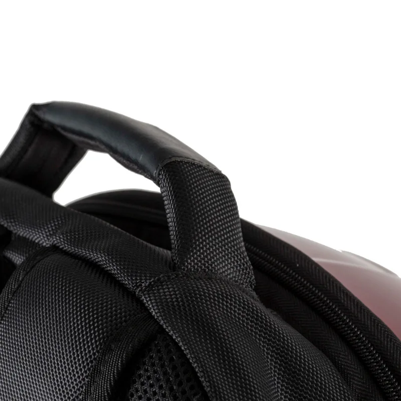 Рисунок 5 - Модный рюкзак с аниме «Железный