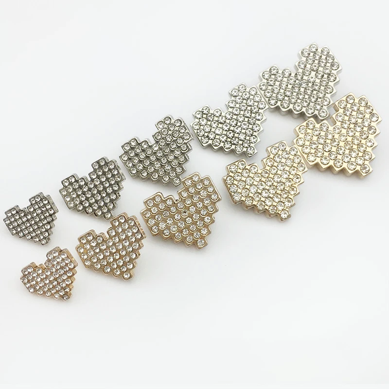 

Heart-shaped Gold Metal Buttons for Clothing Coat Luxury Sewing Button Women Shirt Kids Buckle DIY Decoration Accessories New